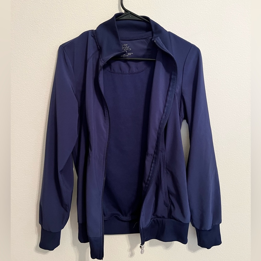 Cherokee Infinity Scrub Jacket Sz S